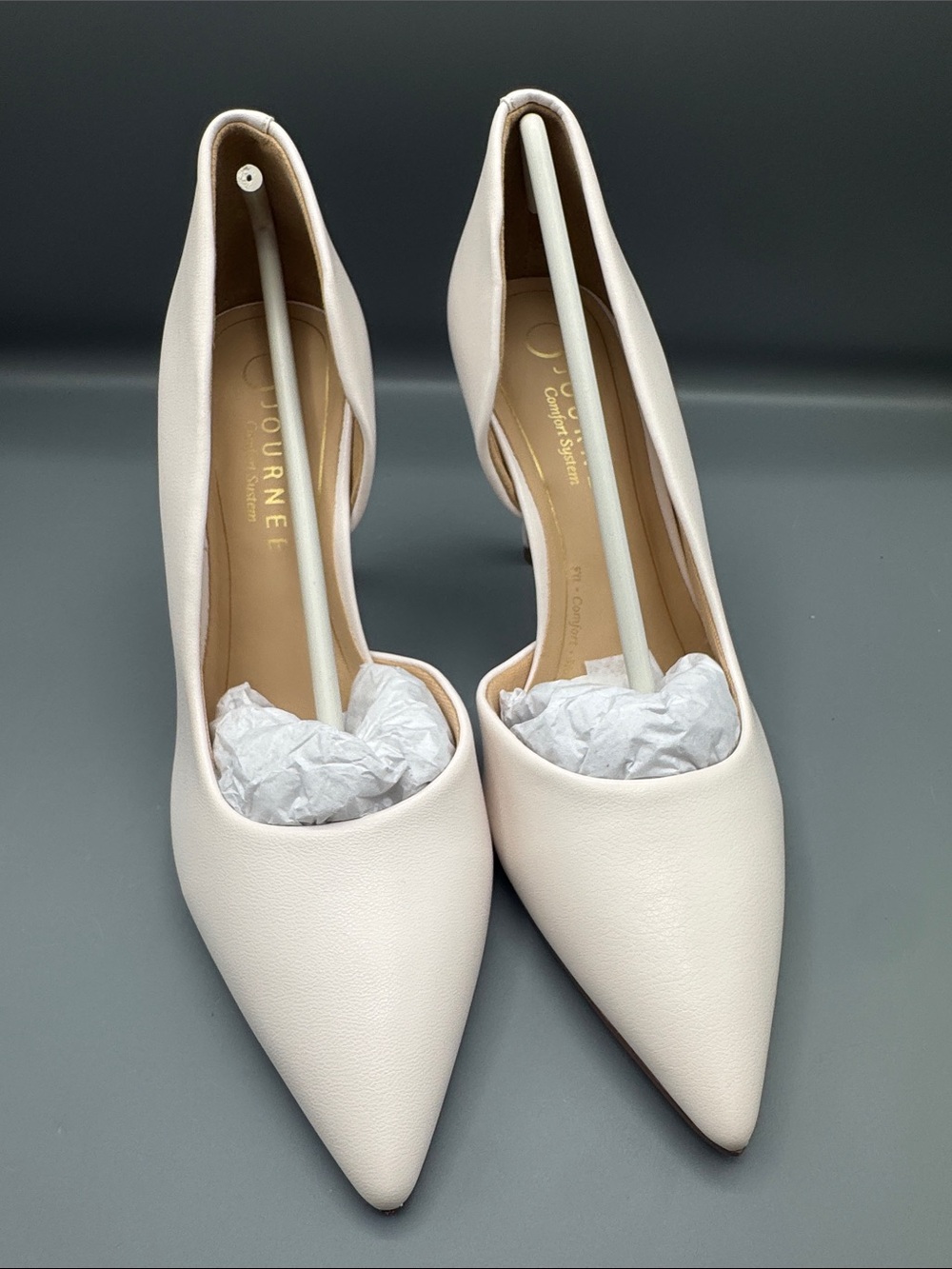 Journee Women's Blanca D'Orsay Pumps